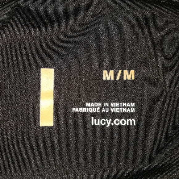 LIKE NEW Lucy Perfect Core Capri - Picture 11 of 16